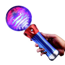 Juguete infantil con forma de bola mágica luminosa, varita con luz LED giratoria intermitente.