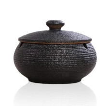 Cenicero de cerámica con tapa, resistente al viento, para uso interior o exterior, color negro.