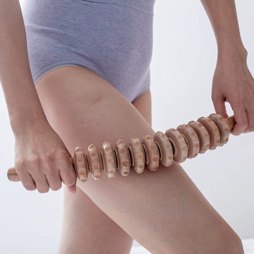 Buet træmassagerulle til talje og lår