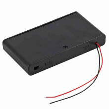 Draagbare batterijhouder voor 8 AA-batterijen, inclusief deksel en aan/uit-schakelaar.