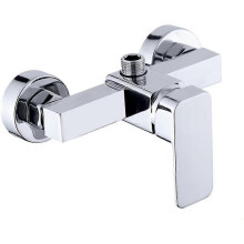 Grifo de ducha moderno cromado para montaje en pared con mezclador para agua fr??a y caliente.