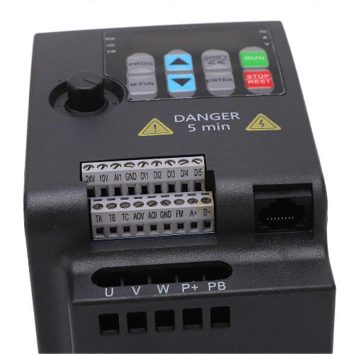 Variable Frequency Drive 2.2KW Single Phase To 3 Phase VFD Mini Frequency Inverter AC 220V Input AC 0?220V Output 2