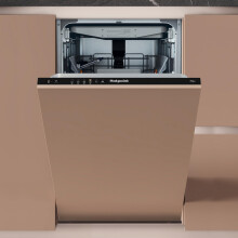 Hotpoint Fully Integrated Slimline Dishwasher - Black Control