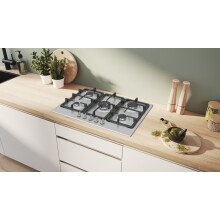 Bosch Series 4 PGQ7B5K90 75cm Gas Hob with 5 burners 33kW Wok 3 Dishwasher