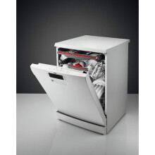 AEG FFB53940ZW Freestanding Dishwasher with Airdry Technology 14 place sett