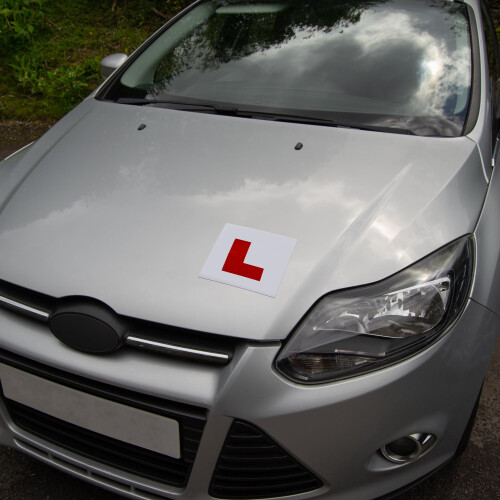 AA Magnetic L Plate White Pack of 2 2