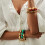 Elegante onregelmatige hars elastische armband-Donkerbruin 2