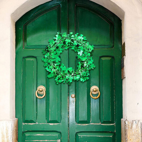 Shamrock Garland for St Patrick's Day 2