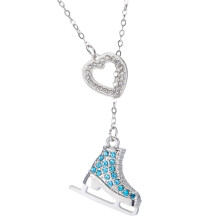 Jeugdige rolschaats-bedelketting versierd met-blauwe diamant1