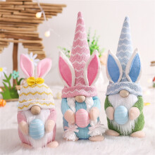 Gnome de Pâques en peluche fait main, lapin elfe avec œufs