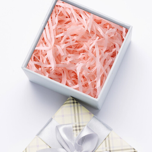 Raffia Grass Basket Filler Colorful 3.5 oz 1