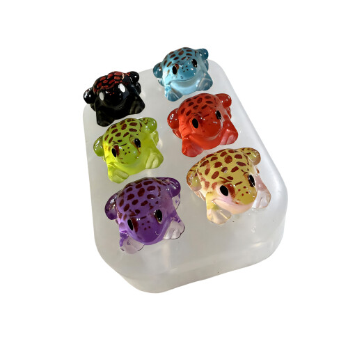 Realistic 3D Easter Toads Shape Silicone Mold for Baking and