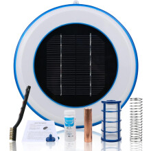 Kristallklares Poolwasser dank unseres solarbetriebenen, ungiftigen Algenreinigers