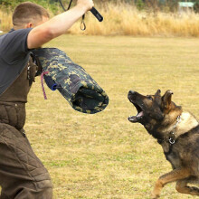 Dog Protection Bite Arm Sleeve Large Dogs Anti Bite Sleevs Pet Training Agility Equipment