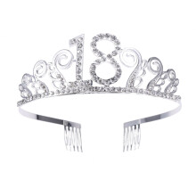 Křišťálová tiara do vlasů s motivem "18" pro teenagery