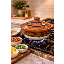 Traditional Clay Cooking Pot 25.4cm Earthenware Handi with Lid Gas Stove Only