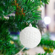 3.15-inch Shatterproof White Christmas Ornament Balls