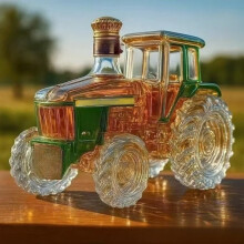 (A)Modelo de tractor Botella de vidrio de alto borosilicato, botella de whisky, adorno decantador, b