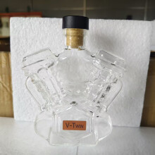 (Decantador con forma de motor B) Nuevo decantador de whisky con forma de motor de coche, decantador