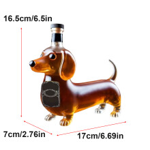(A) Botellas de whisky, botella de licor de vidrio con forma de perro salchicha, decantador decorati