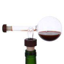 Decantador aireador de vino esférico para tinto y blanco. El aireador y vertedor mejora el sabor de