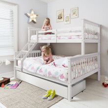 Hanna Triple Bunk Bed with Flo Pull Out Trundle in White