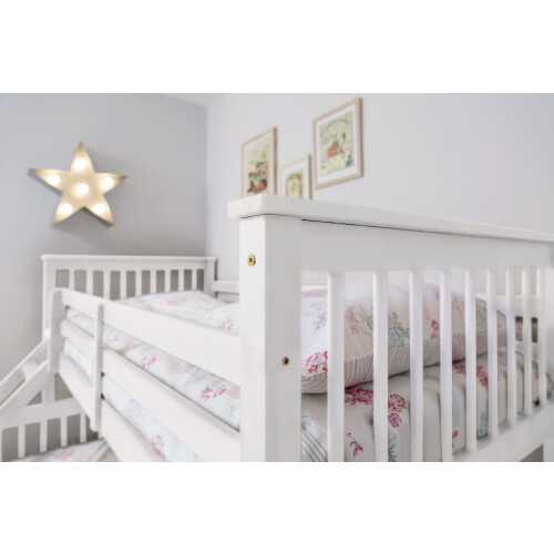 Noa and Nani Hanna Triple Bunk Bed with Flo Pull Out Trundle in White 2