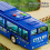 Ônibus de brinquedo infantil com porta que abre e luzes. 4