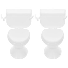 Set da toilette in miniatura per l'arredamento del bagno di una casa delle bambole.