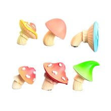 6 Stück bunte Mini-Pilz-Harzfiguren, Ornamente für-2
