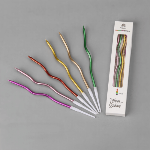 Gullspiralbursdagslys – 12-pakning, 15 cm