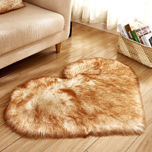 Hartvormig, antislip, pluizig polyester vloerkleed van imitatiebont, 40x50 cm