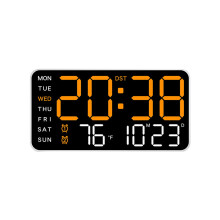 LED digitalt vægur med kalender, temperatur og alarm