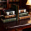 Vintage-Buchorganizer aus Holz (Attrappe) 4