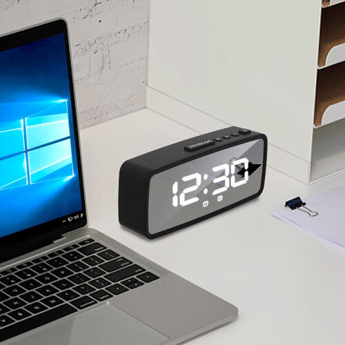 Intelligenter LED-Wecker für Nachttisch oder Büro 1
