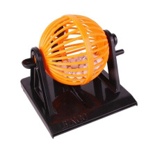 Juego de bingo tradicional con dispensador de bolas giratorio.