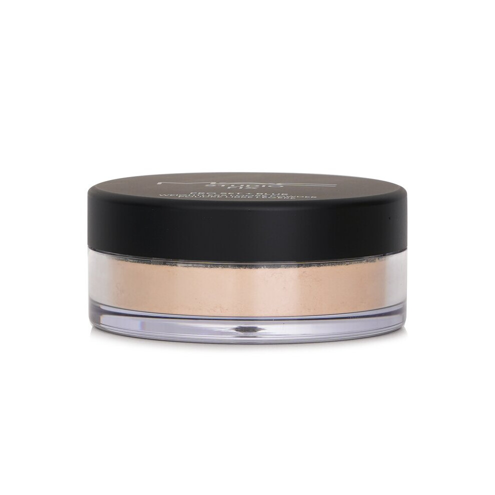 Mac Light Studio Fix Pro Set + Blur Weightless Loose Powder - # 6.5G