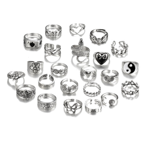 Set di 24 anelli gotici vintage in lega d'argento