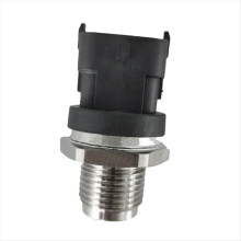 837079833 Traktordrucksensor für