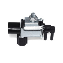 Steam container vent magnet MR404682 8657A018 for Mitsubishi Pajero Montero L200 V44 K74T 4D56