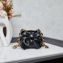 Chanel 24a Bow Froggy Clutch 8842