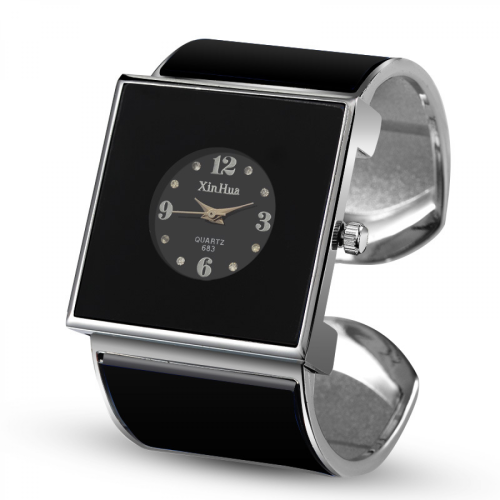 Orologio al quarzo da donna con quadrante grande e bracciale quadrato H