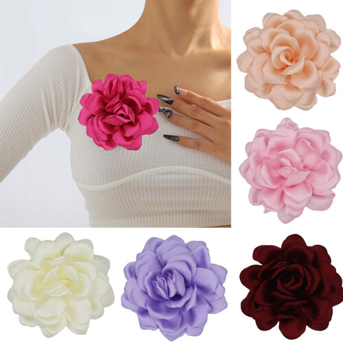 Broche fleur en tissu noir – Style français 2