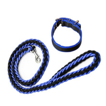 Guinzaglio intrecciato per cani, guinzaglio di sicurezza per animali domestici, taglia: L (modello a collare, blu e nero).