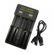 Universals 3.2V Lithium Charging Box With LEDs for 14500 18650