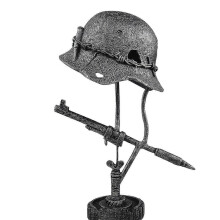 Kompatybilna z lampą stołową War Lamp, posąg wykonany z hełmu żołnierza z II wojny światowej i bagnetu dla entuzjastów wojskowości 24316