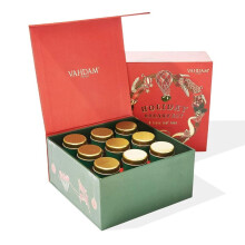 VAHDAM, Christmas Tea Gift Set (6.3oz/90+ Cups) Holiday Breakfast Tea, 9 Loose Leaf Tea In a Luxury Gift Box | Christmas Gifts For Women & Men, Holida