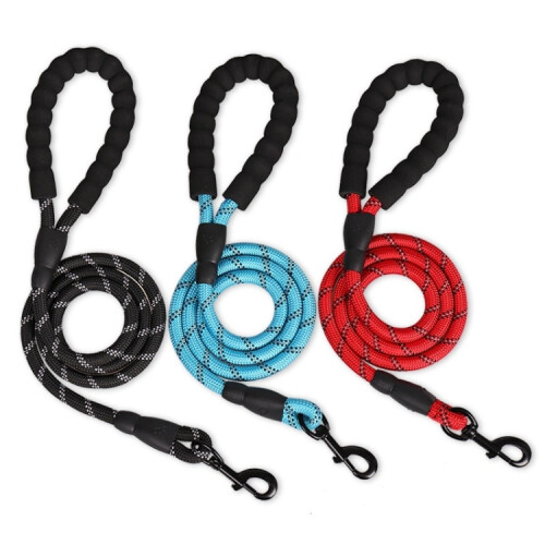 Reflective dog leash for pets, dimensions: 150cm long, 0.8cm thick (black). 1