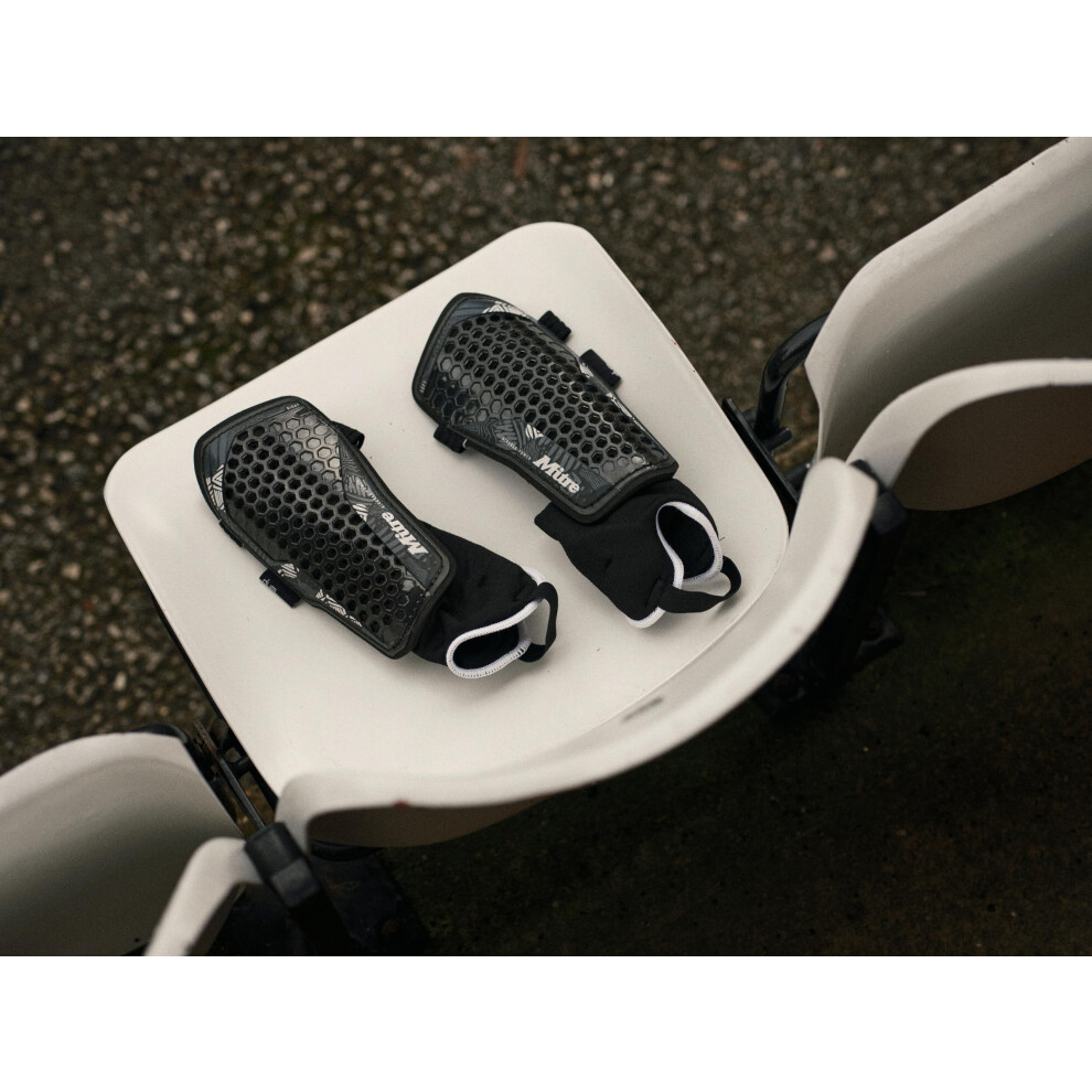 Mitre Aircell Football Ankle Protection Shin Pads | Extremely Breathable | Lightweight Shin Guard, Xl Black/White