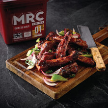 MRC Chinese Glaze 2.5kg – Chinese Seasoning for Meat & Vegetables – Ideal Chinese Marinade for BBQs – Star Anise, Ginger & Cinnamon Spices (Pack
